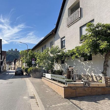 Modern Holiday Apartment In The Heart Of Klingenmünster Eksteriør bilde